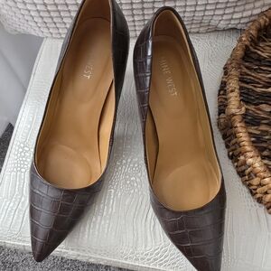 Nine West Dark Brown Croc-Embossed Heels